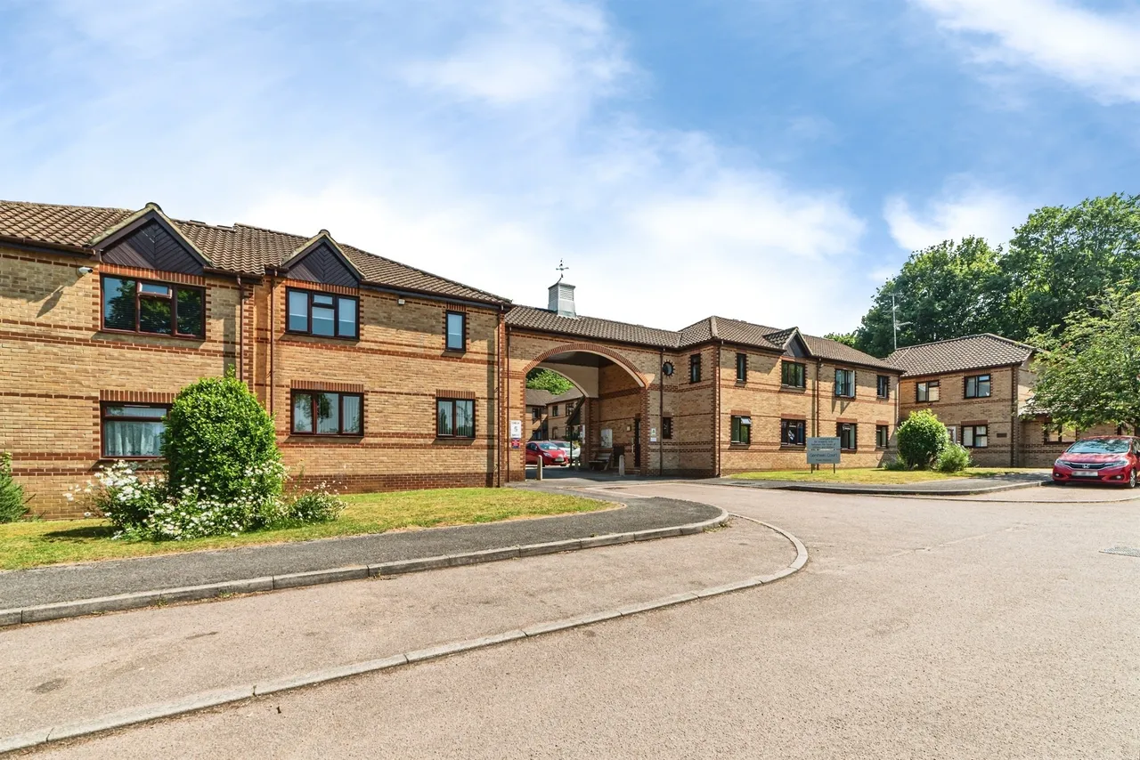 Gershwin Court, Basingstoke, RG22, photo 20