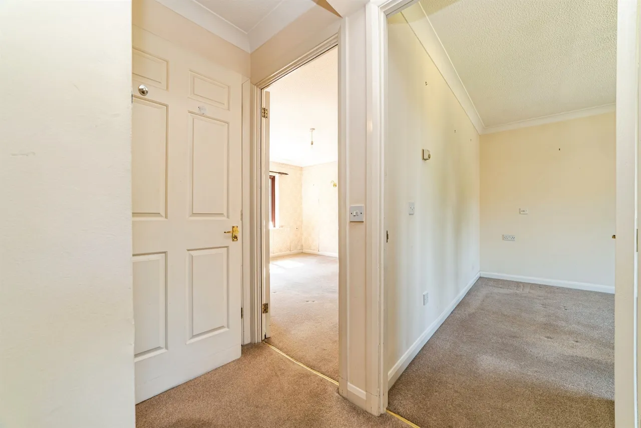 Gershwin Court, Basingstoke, RG22, photo 19