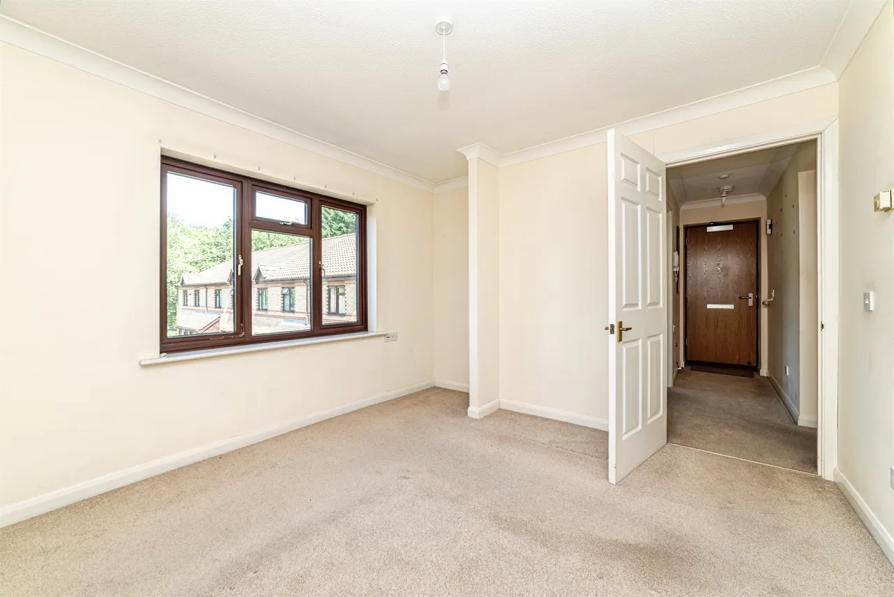 Gershwin Court, Basingstoke, RG22, photo 13