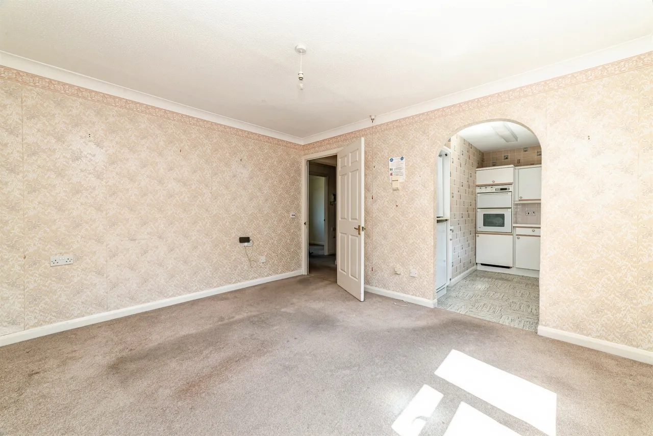 Gershwin Court, Basingstoke, RG22, photo 4