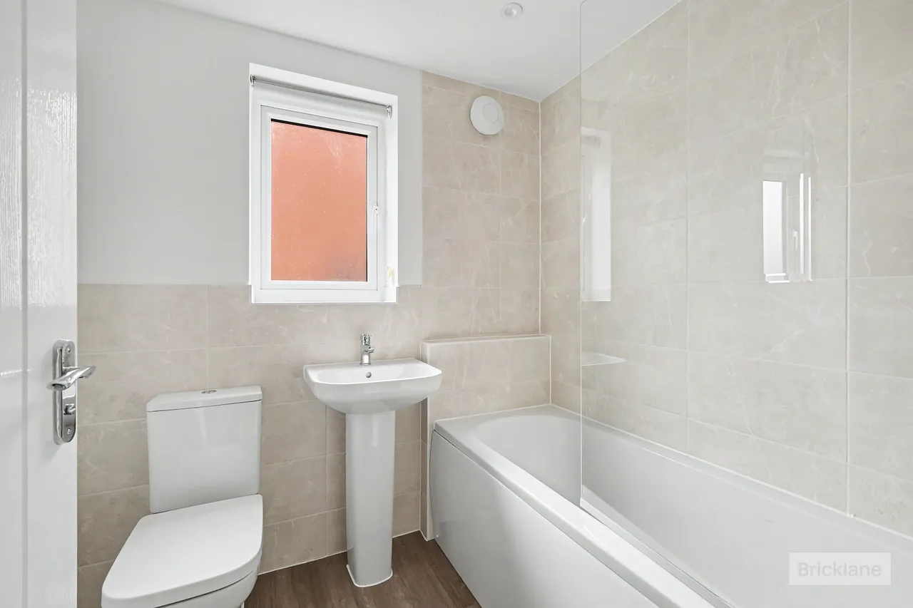 Hanafey Way, Northampton, photo 9