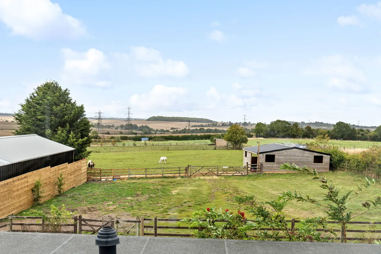 Lower Farm House, Throcking, photo 10