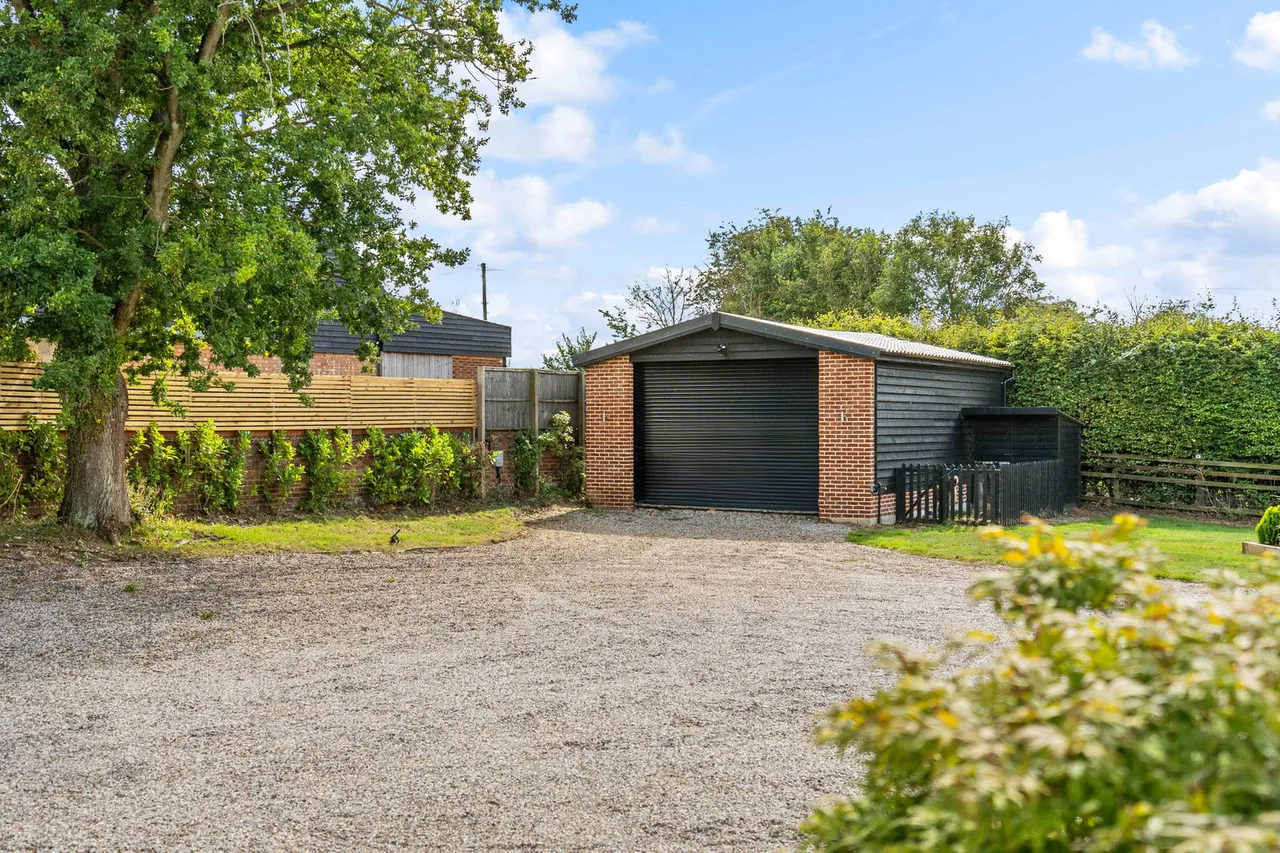 Lower Farm House, Throcking, photo 7