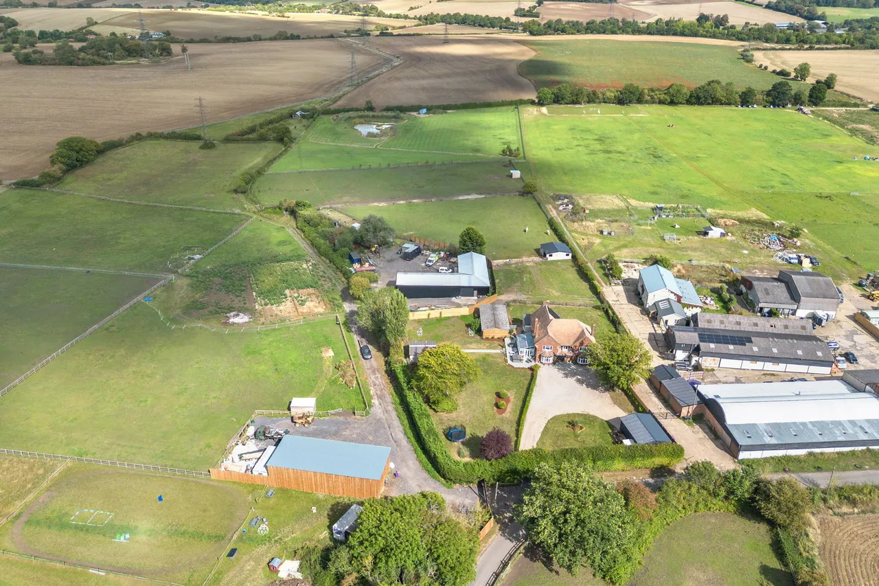 Lower Farm House, Throcking, photo 60