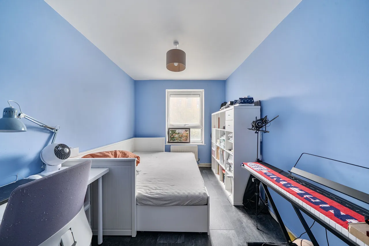 10 Durrington Tower, Wandsworth Road, London, photo 5