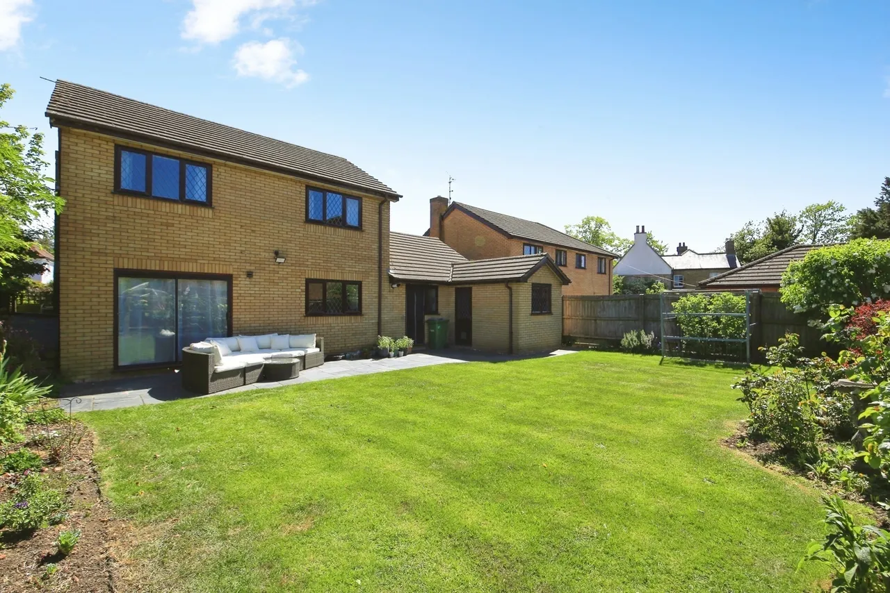 Eastfield Road, Peterborough, Cambridgeshire, PE1, photo 4
