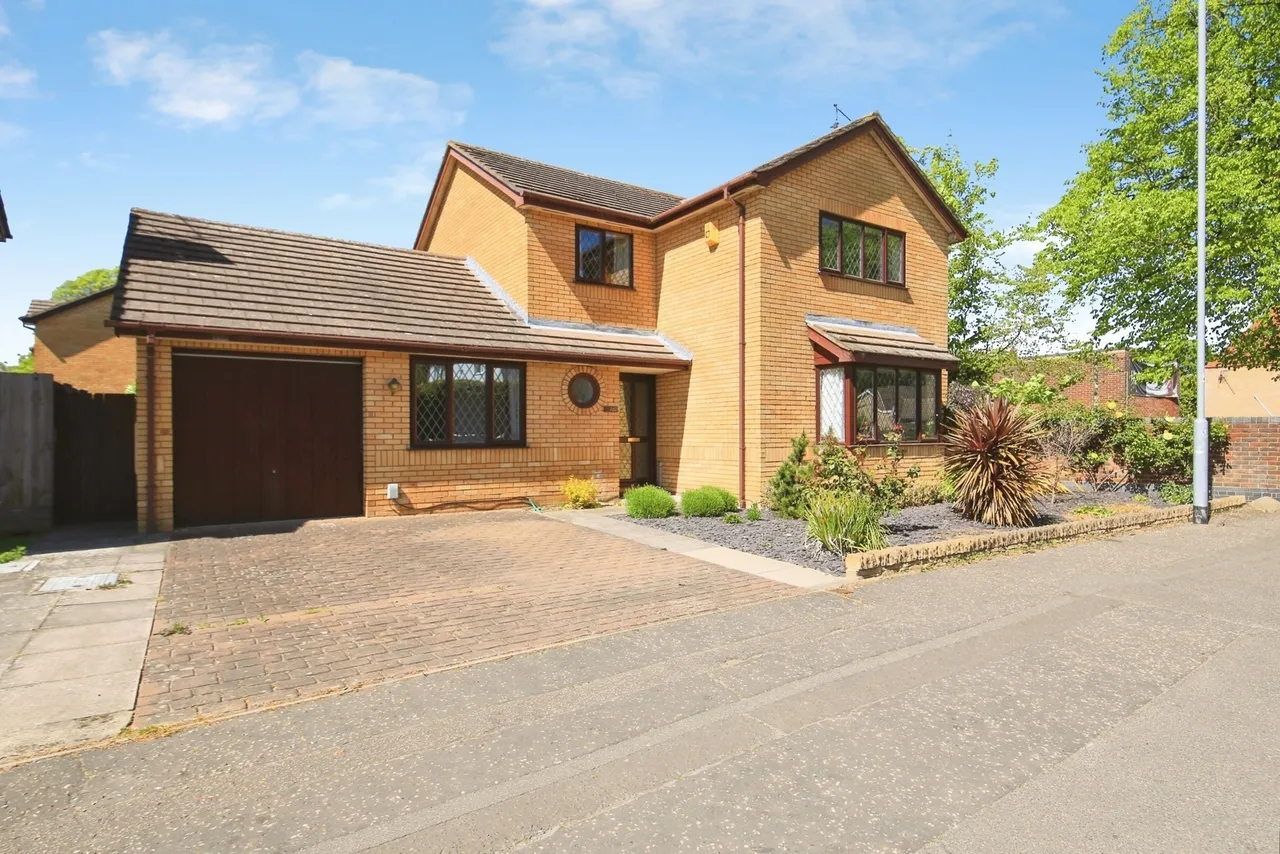 4 bed house for sale — Eastfield Road, Peterborough, Cambridgeshire, PE1