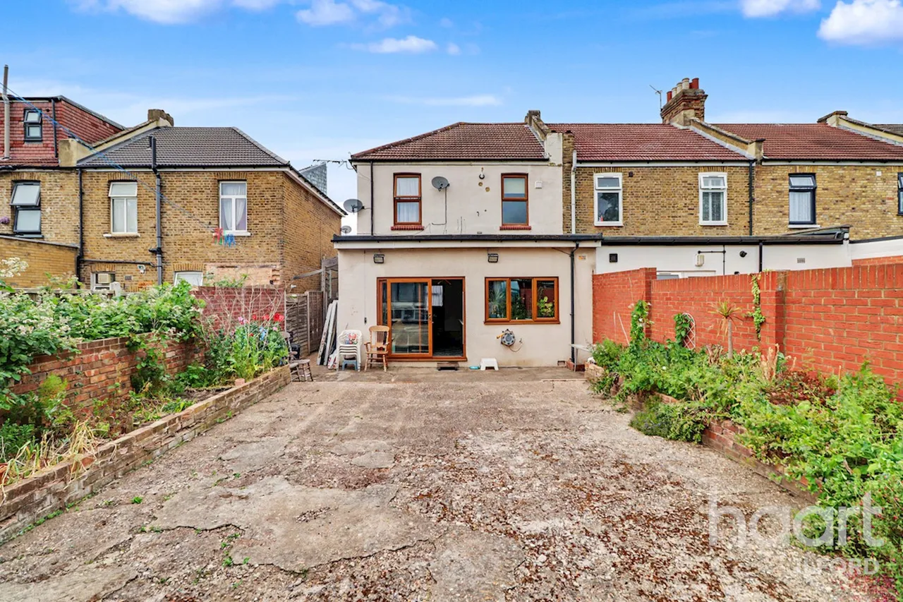 Bedford Road, Ilford, IG1, photo 16