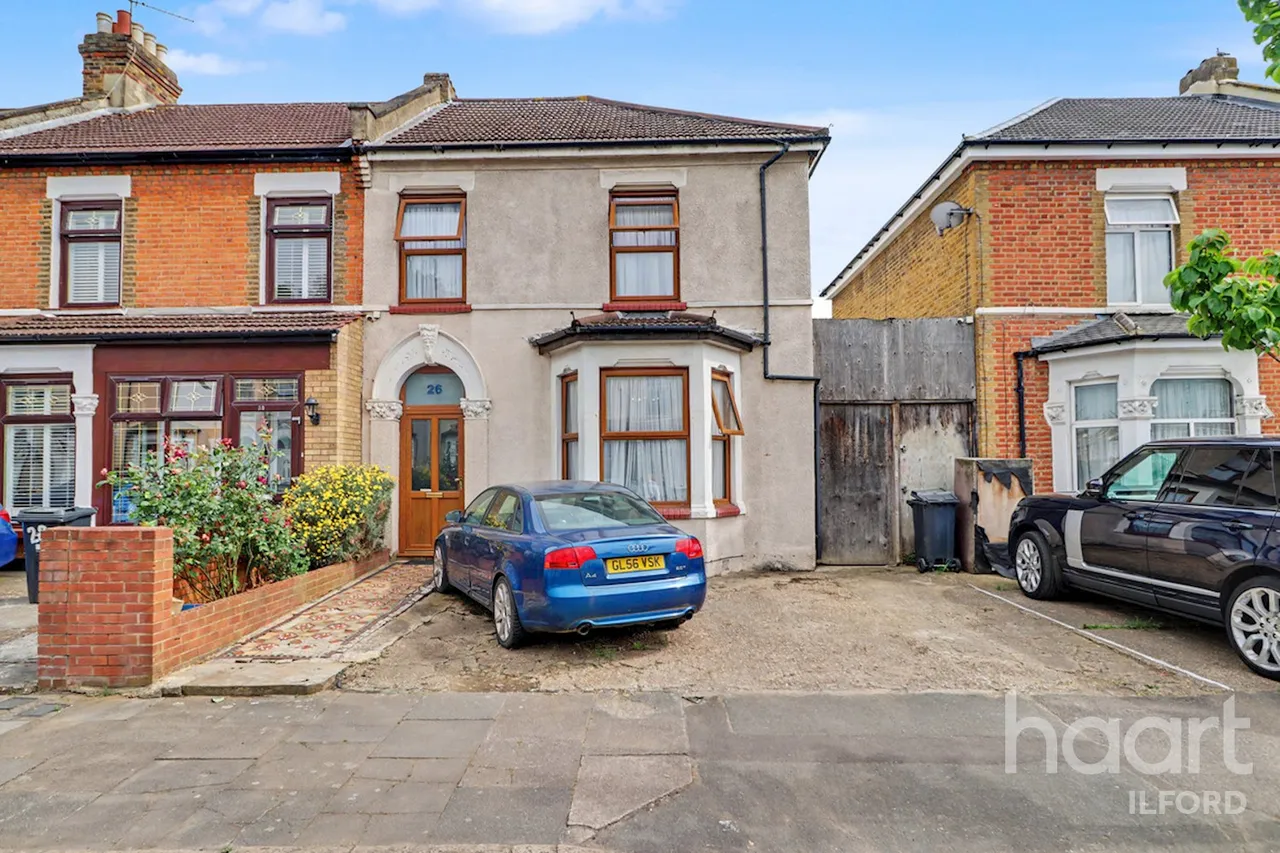 3 bed house for sale, Bedford Road, Ilford, IG1