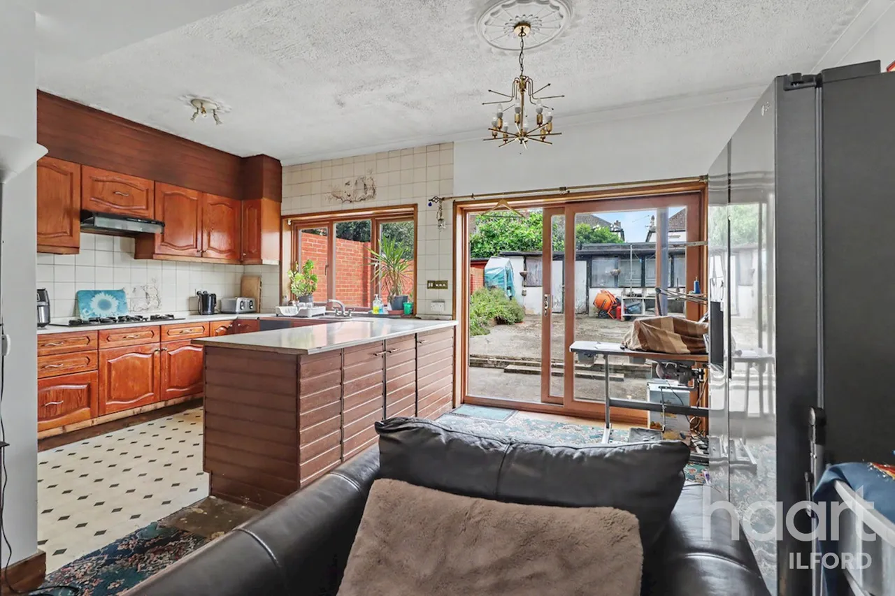 Bedford Road, Ilford, IG1, photo 4