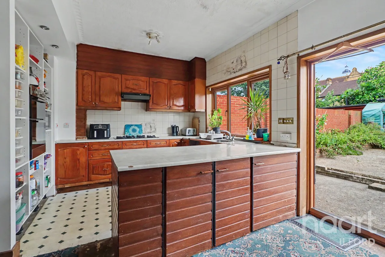 Bedford Road, Ilford, IG1, photo 10