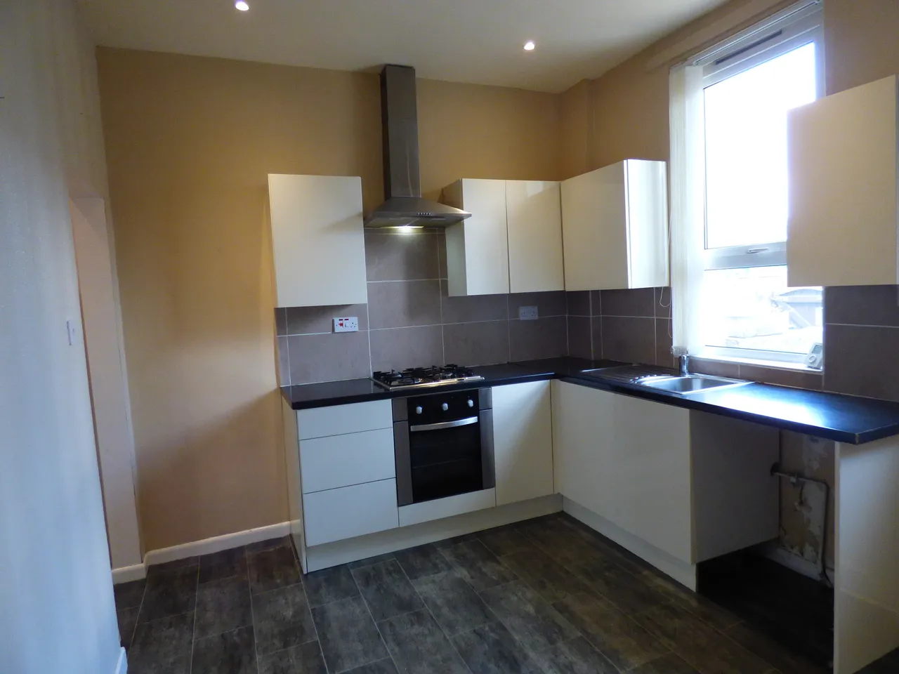 Heape Street, Rochdale, OL11, photo 11