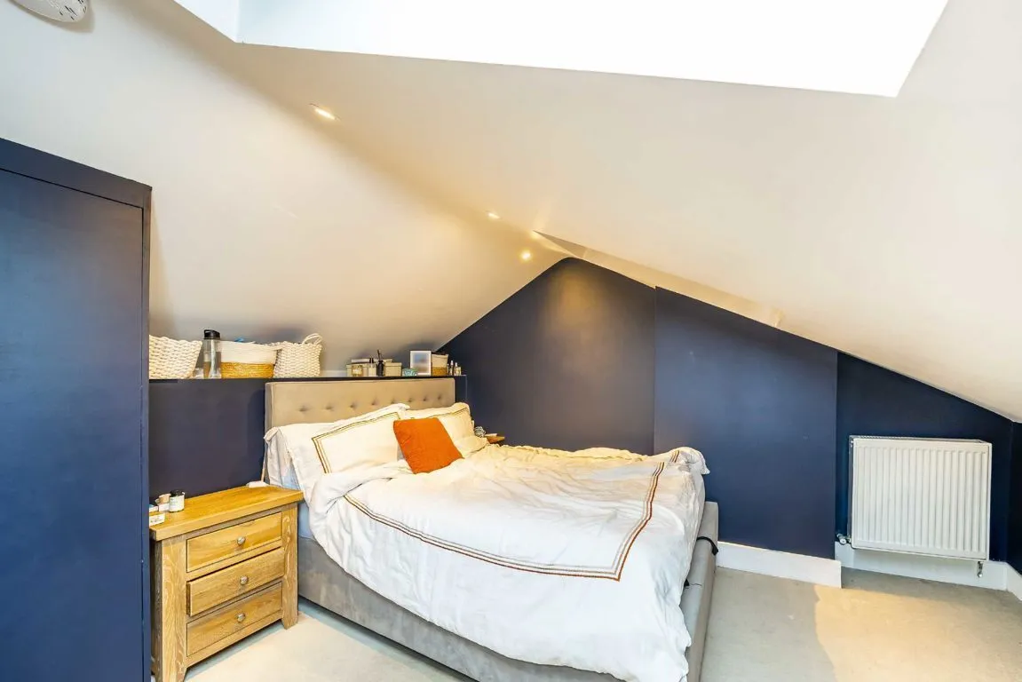 Dafforne Road, SW17, photo 4
