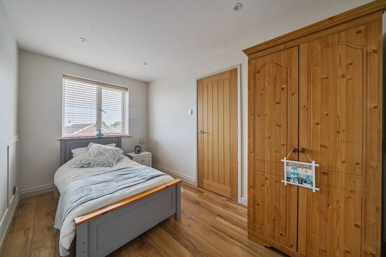 Abbey Close, Newbury, RG14, photo 11