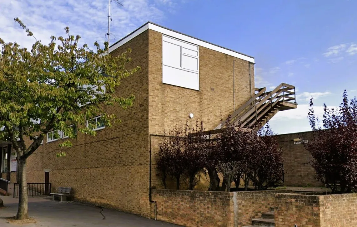 2 bed flat for sale, The Glebe, Stevenage, SG2