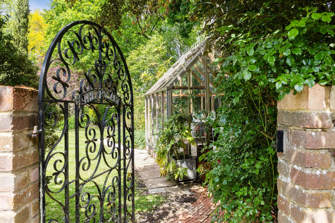 Mill Road, Marlow, SL7, photo 33