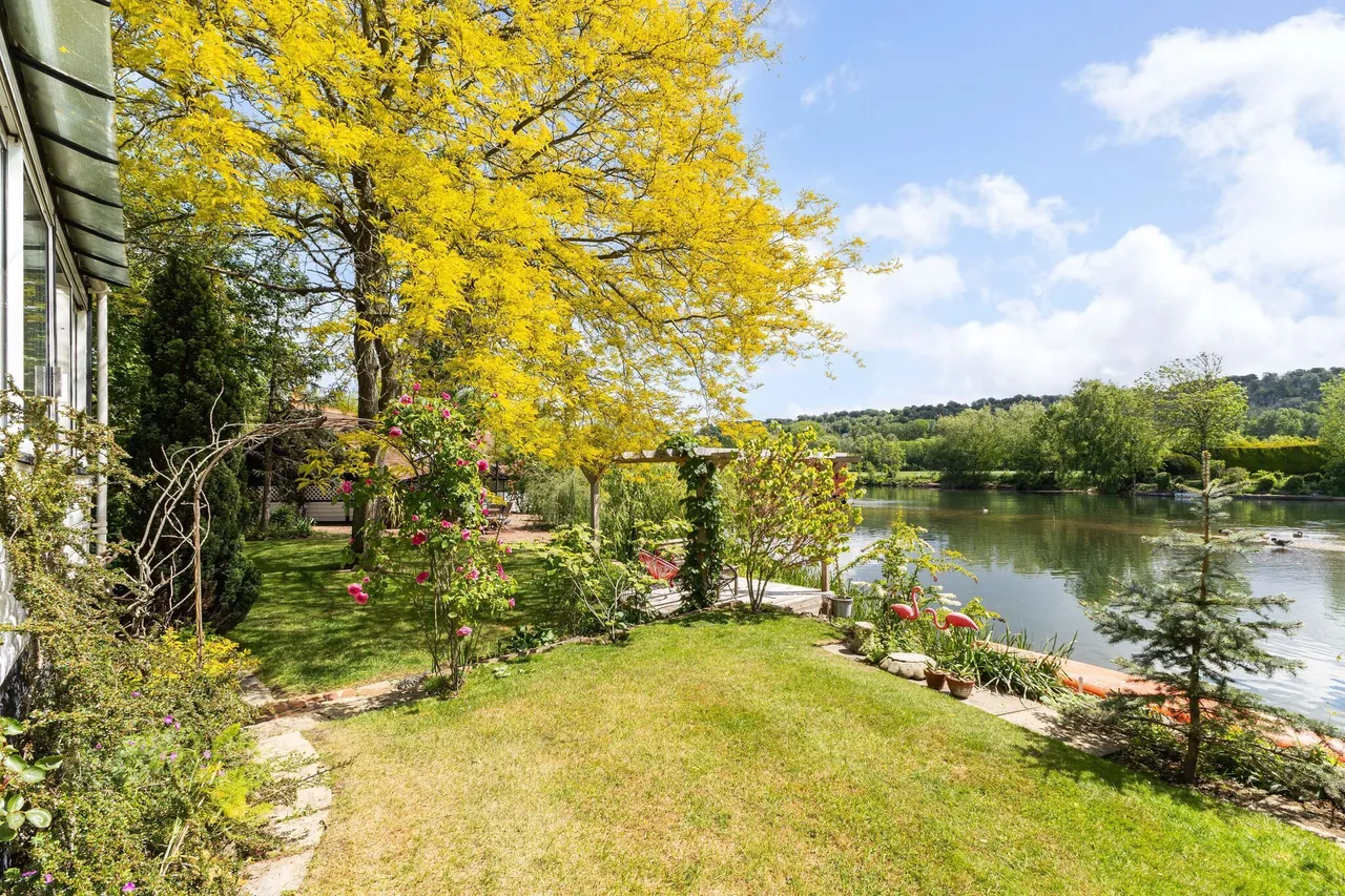 Mill Road, Marlow, SL7, photo 23