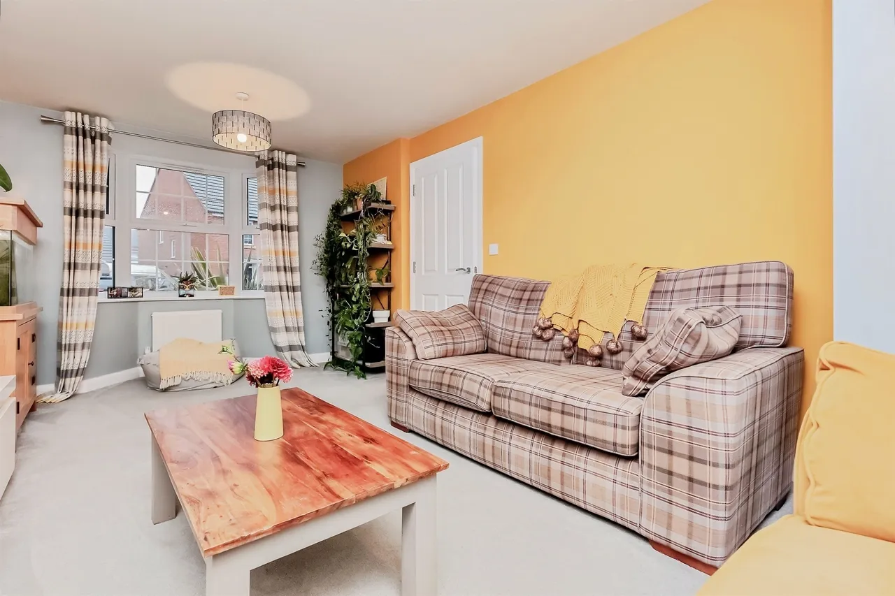 Siskin Road, Kettering, NN14, photo 3