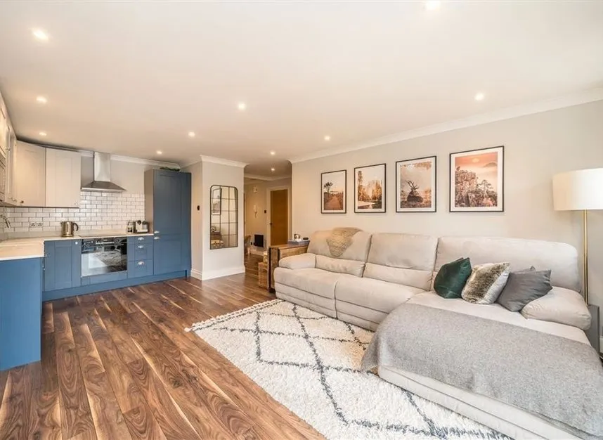 Farrow Lane, New Cross, SE14, photo 6