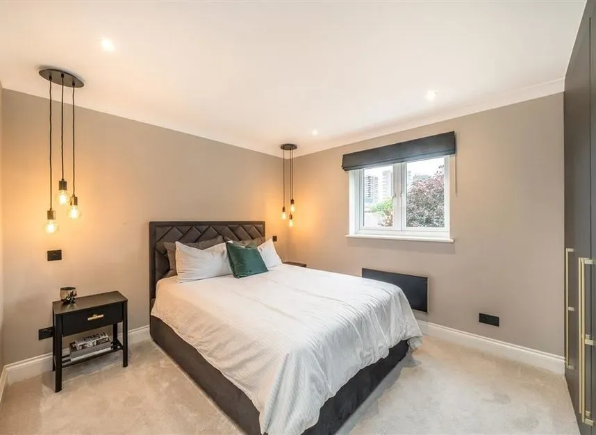 Farrow Lane, New Cross, SE14, photo 4
