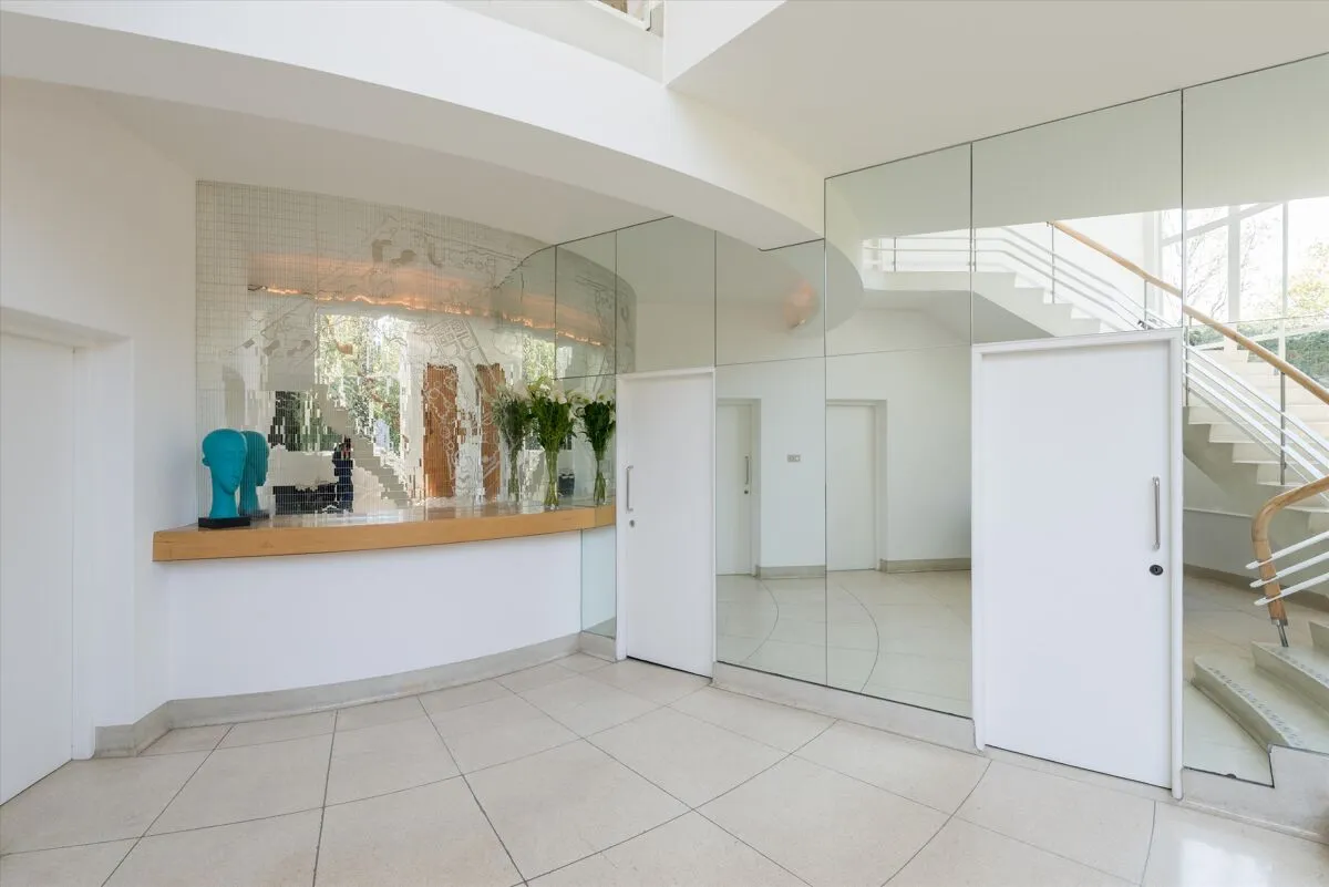 St. Anns Hill Road, Chertsey, KT16, photo 29