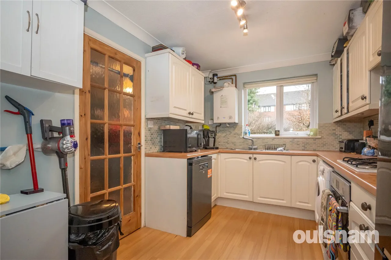 Redditch Road, Kings Norton, Birmingham, West Midlands, B38 8QX, photo 4
