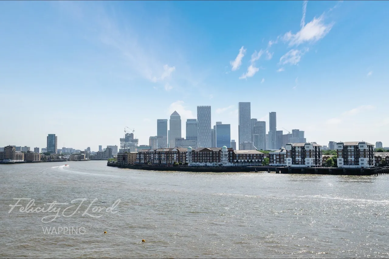 Trafalgar Court, Wapping Wall, E1W, photo 27