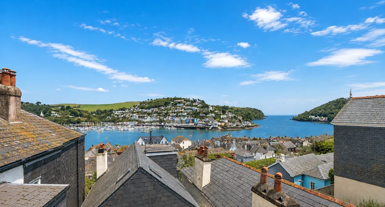 Above Town, Dartmouth, TQ6, photo 2
