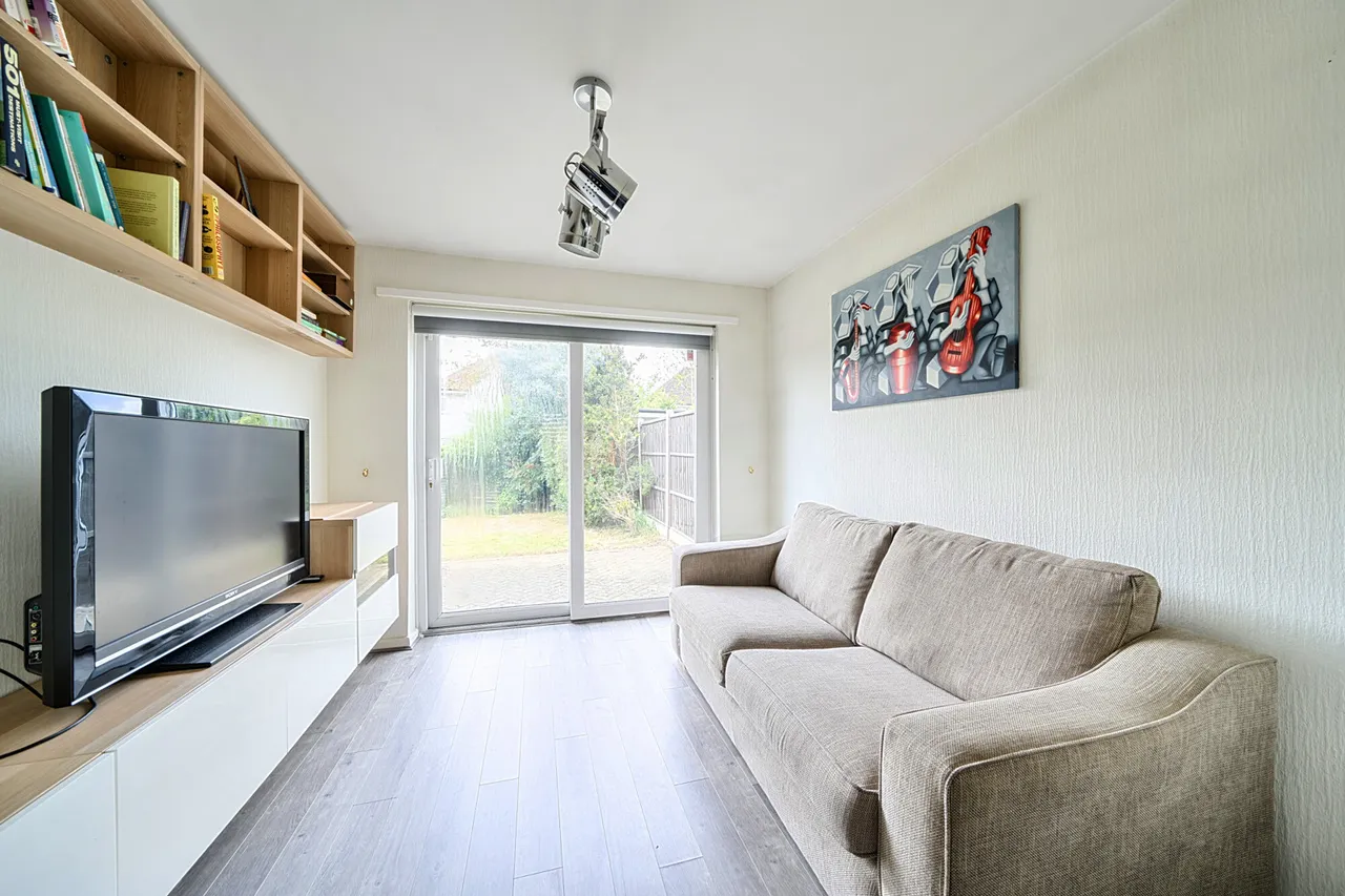 Marsh Lane, Stanmore, HA7, photo 14