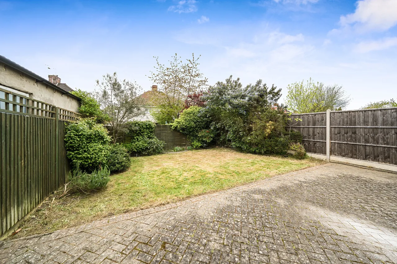 Marsh Lane, Stanmore, HA7, photo 9