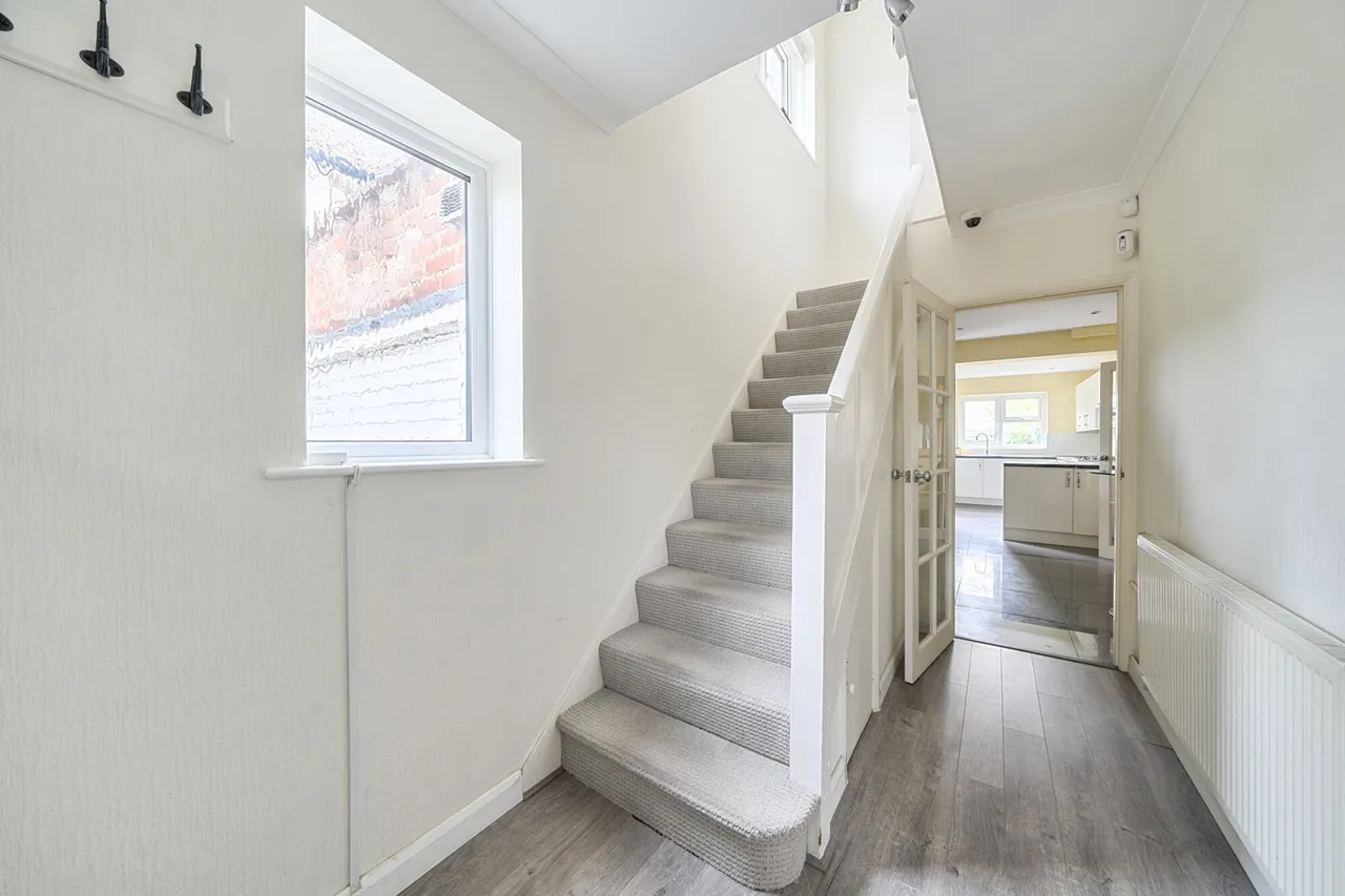 Marsh Lane, Stanmore, HA7, photo 11