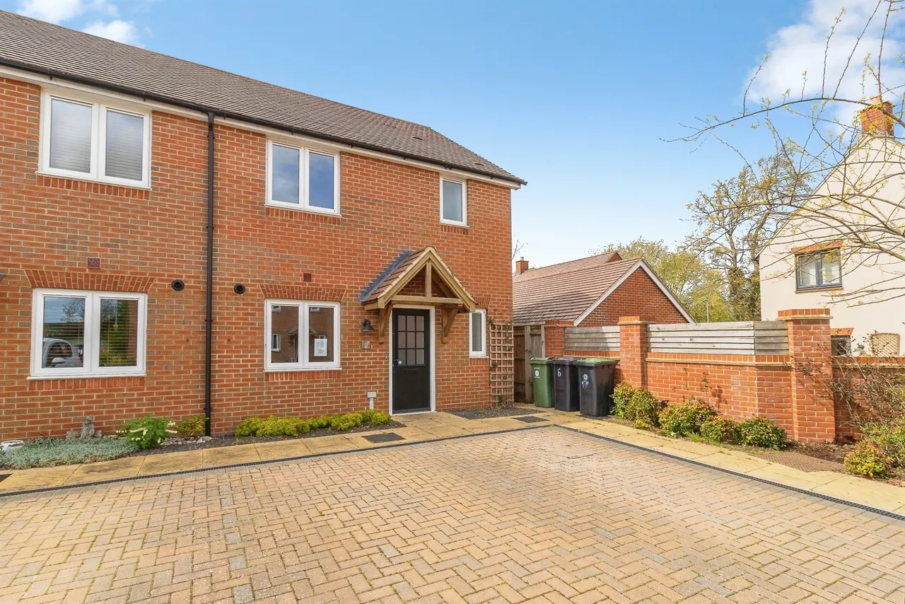 3 bed house for sale, Leigh Woods Place, Silsoe, MK45