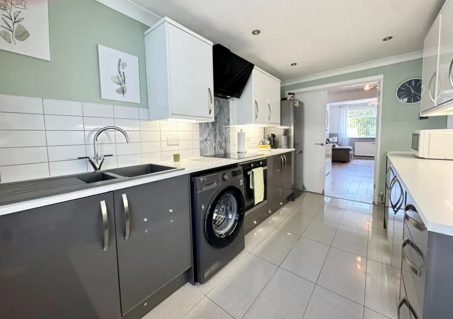 Park Place, Troedyrhiw, CF48, photo 9