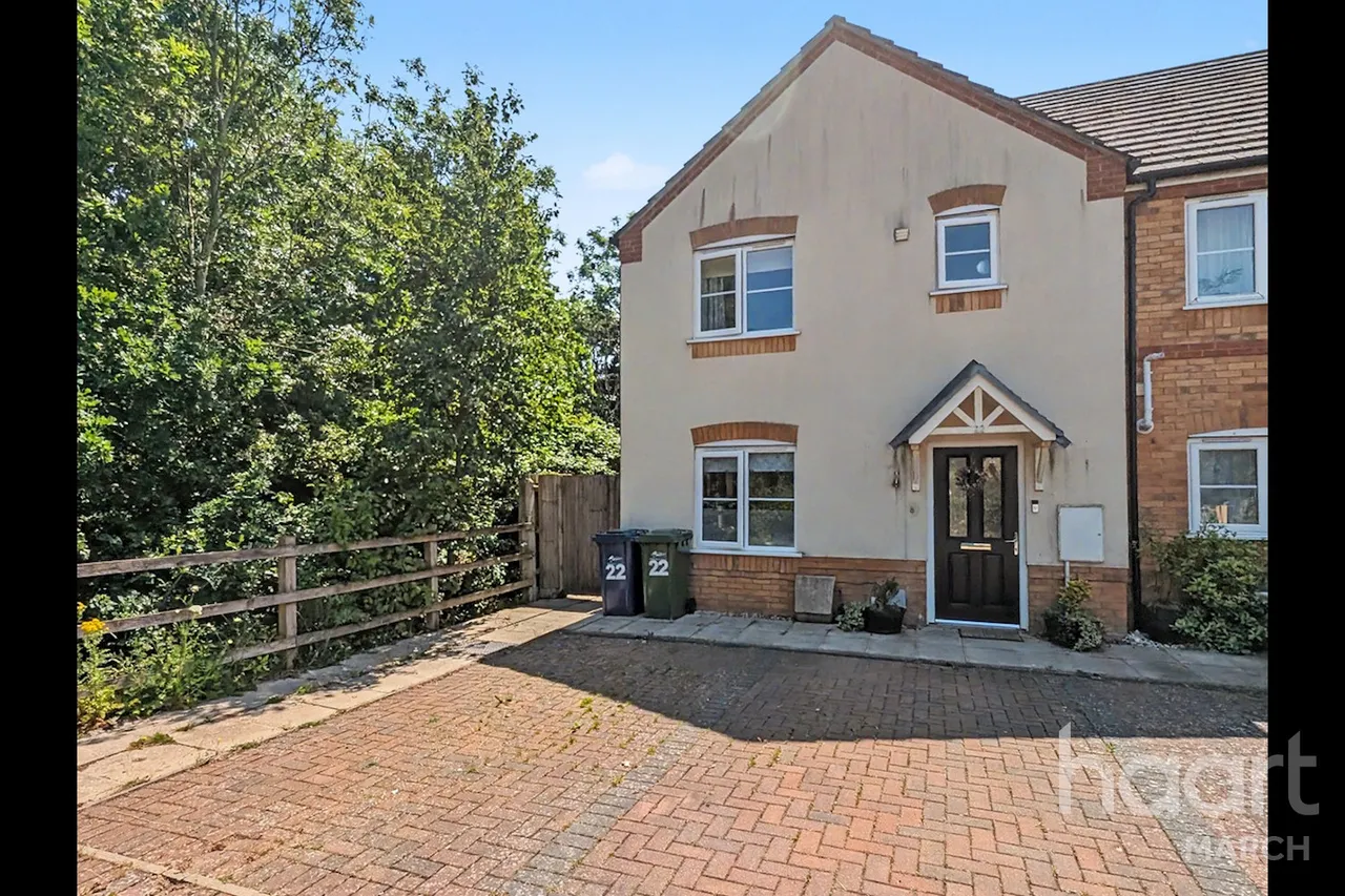 3 bed house for sale, Lancaster Way, Chatteris, PE16