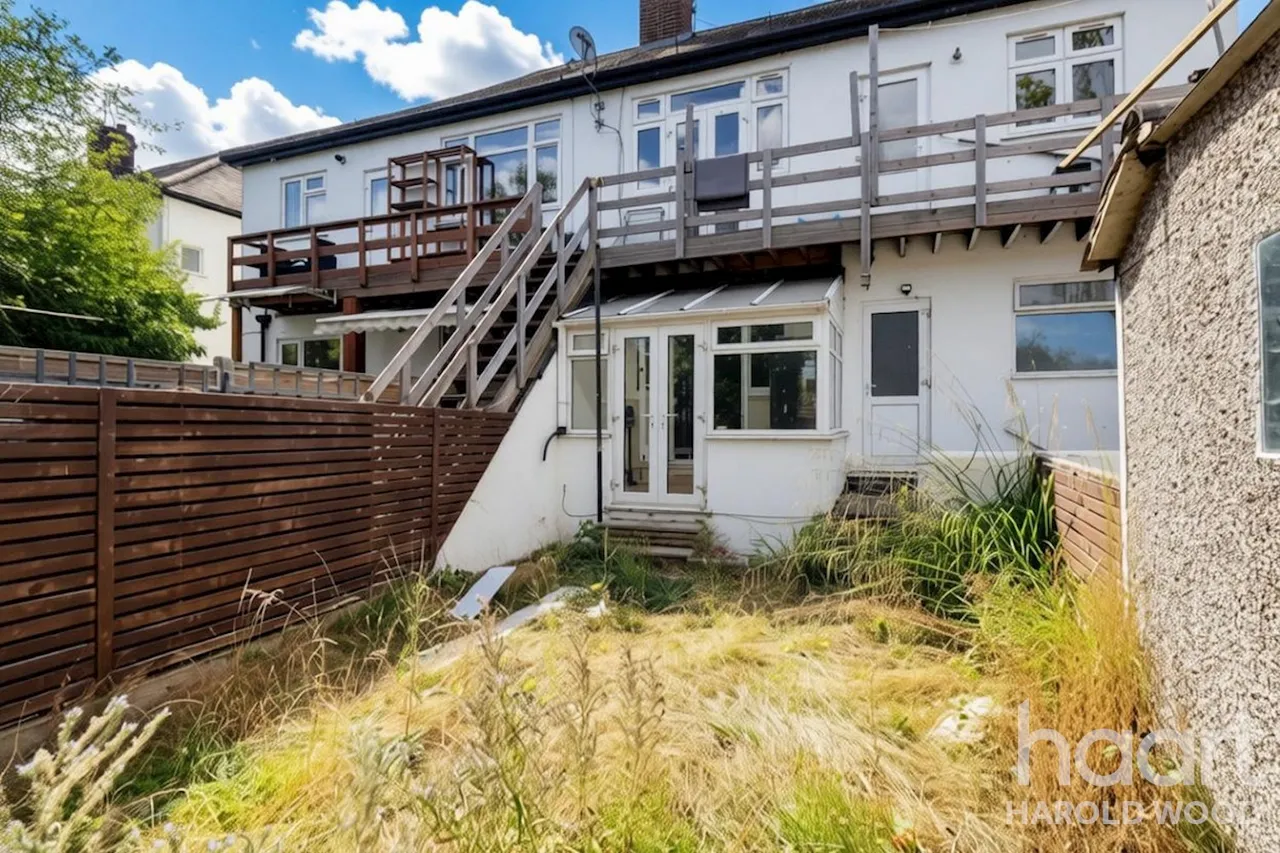 Arundel Road, Harold Wood, RM3, photo 9
