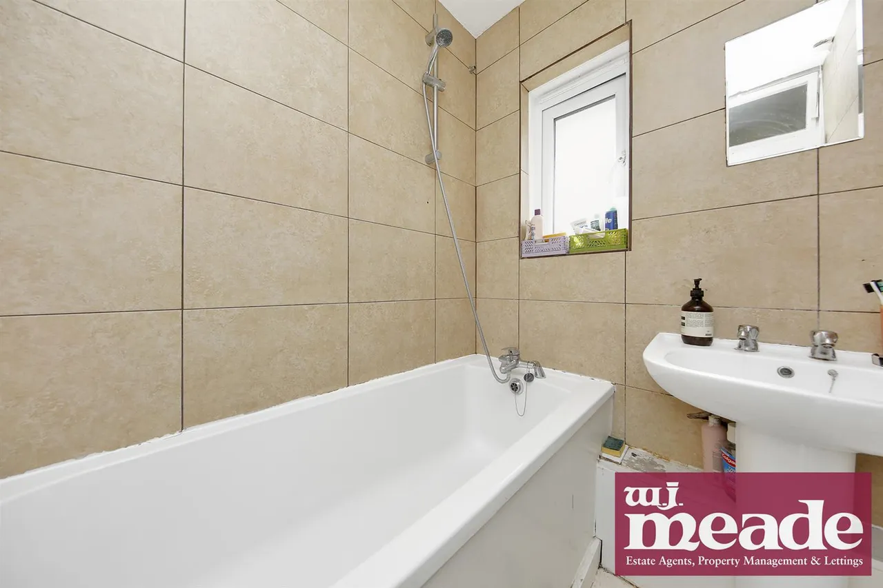 Gibson Close, Stepney Green, photo 12