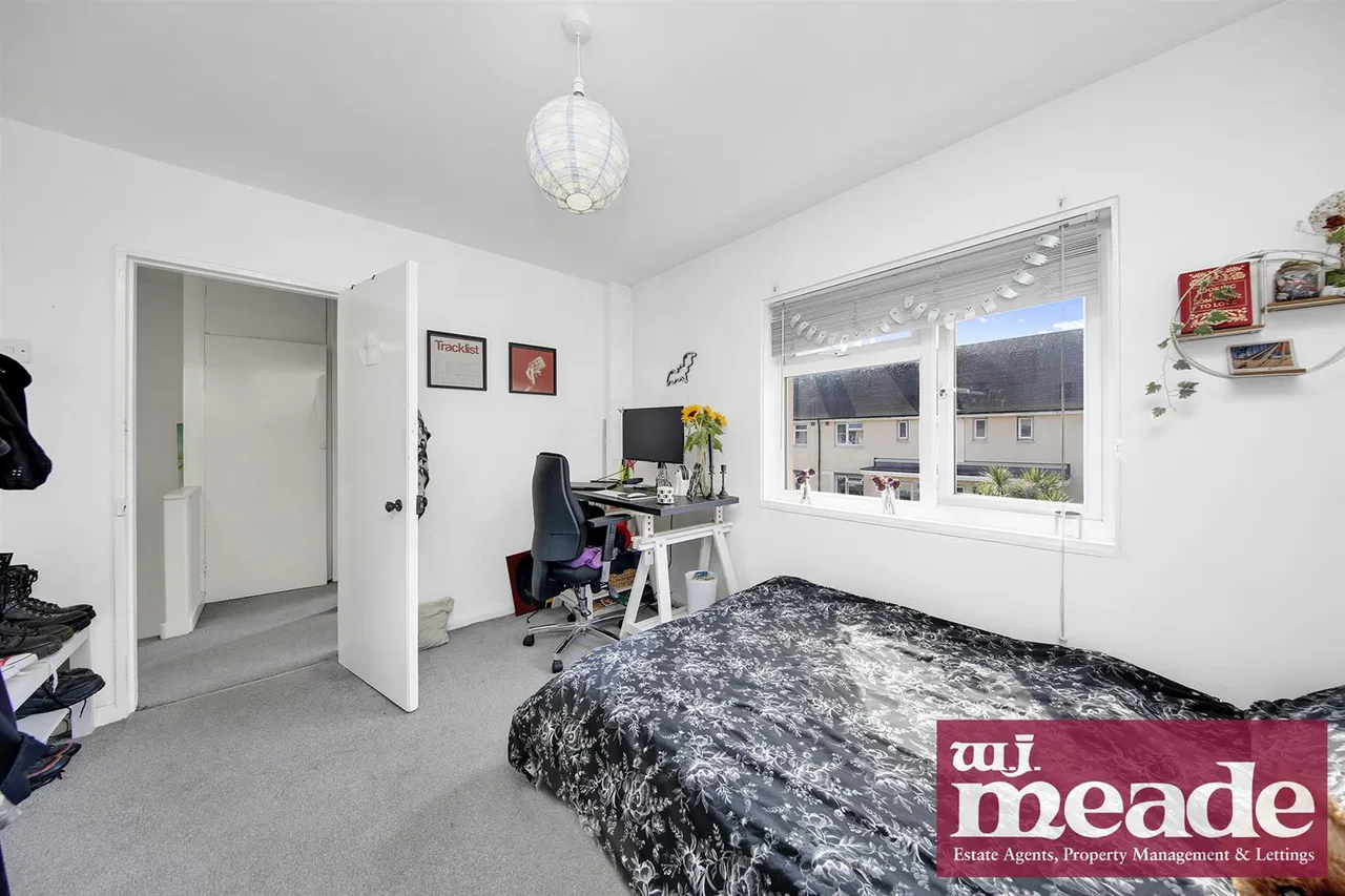 Gibson Close, Stepney Green, photo 8