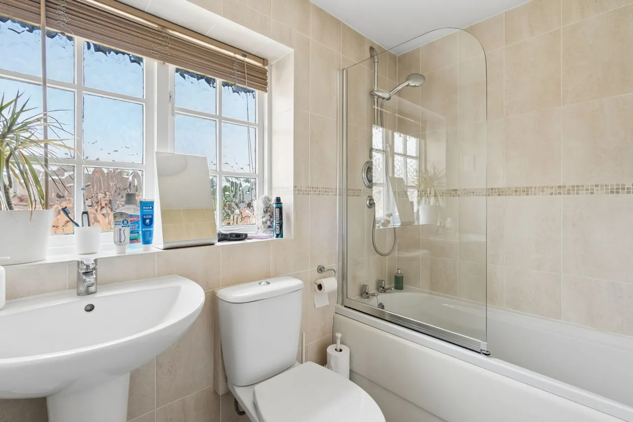 Nursery Lane, Penn, HP10, photo 10
