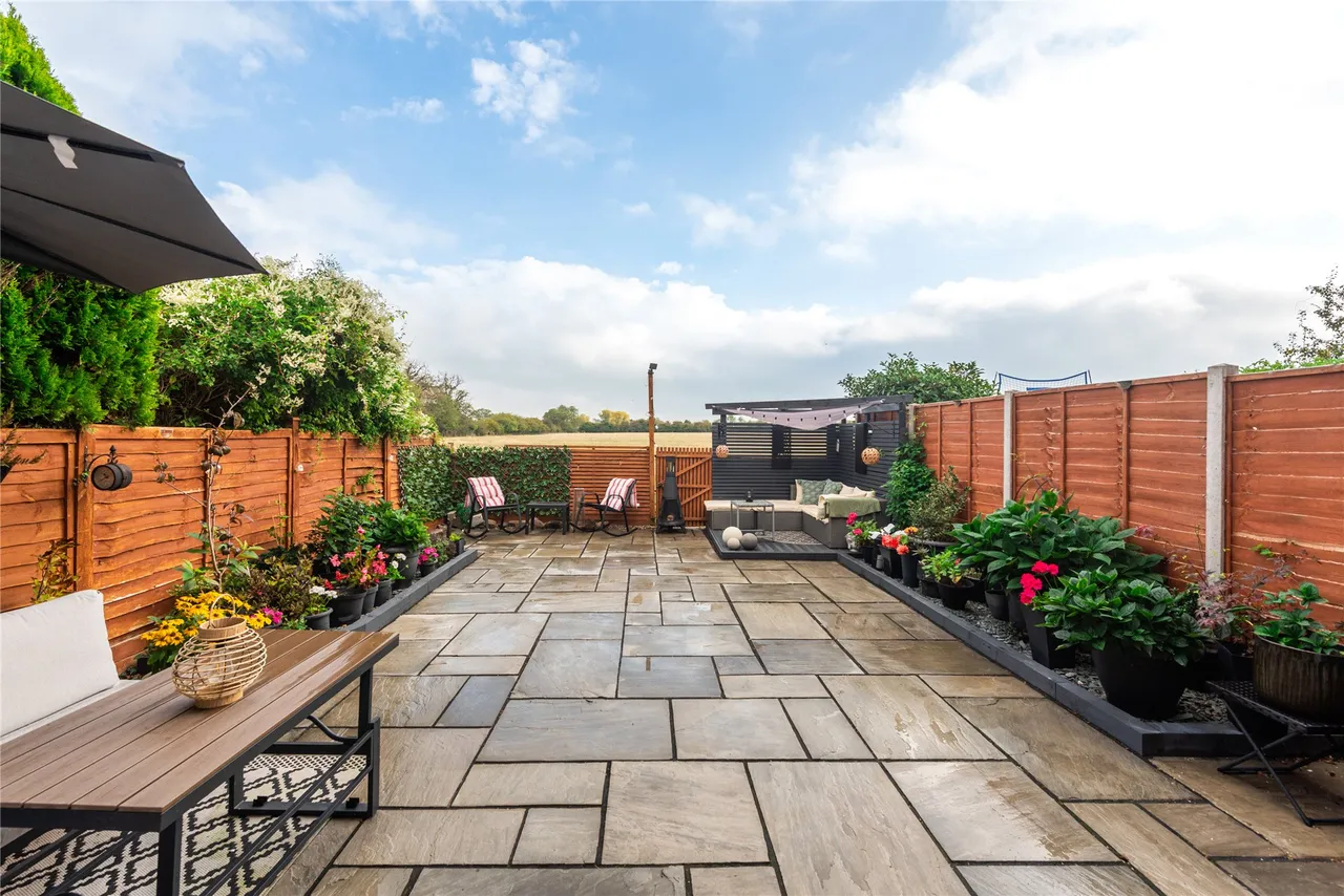 White Horse Close, Hockliffe, LU7, photo 17