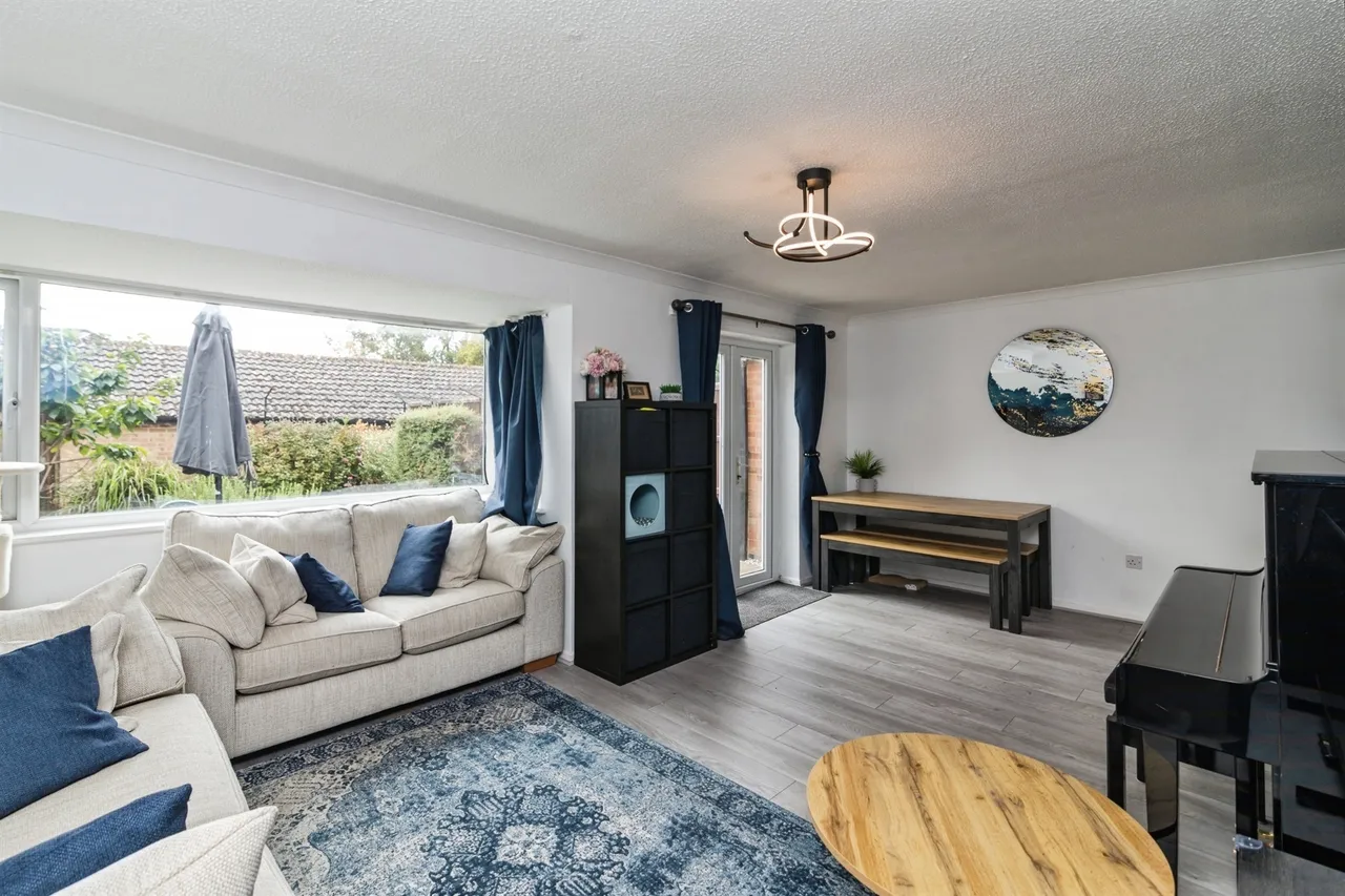 Yarmouth Road, Hales, Norwich, photo 6