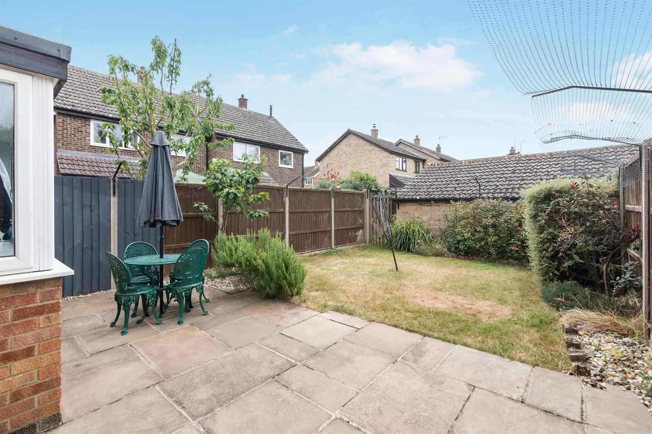 Yarmouth Road, Hales, Norwich, photo 2