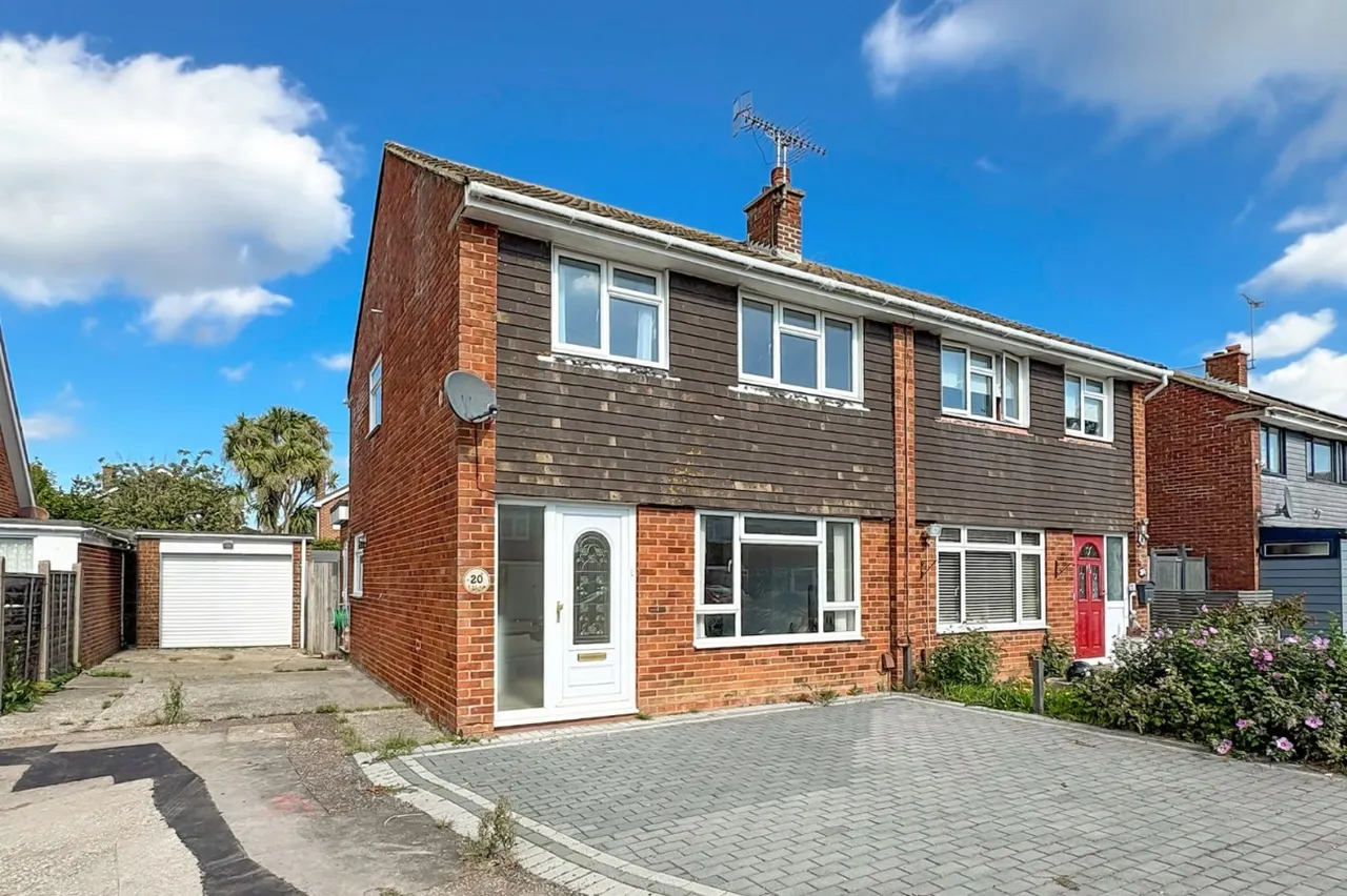 4 bed house for sale, Goring-by-Sea, Worthing, BN12