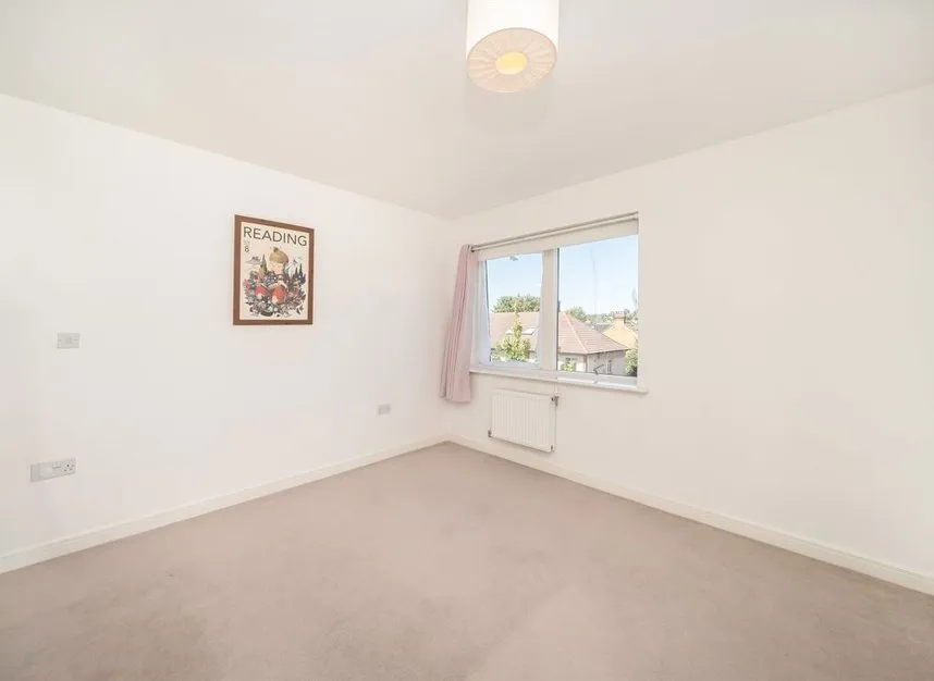 Kingston Road, Wimbledon Chase, SW20, photo 4