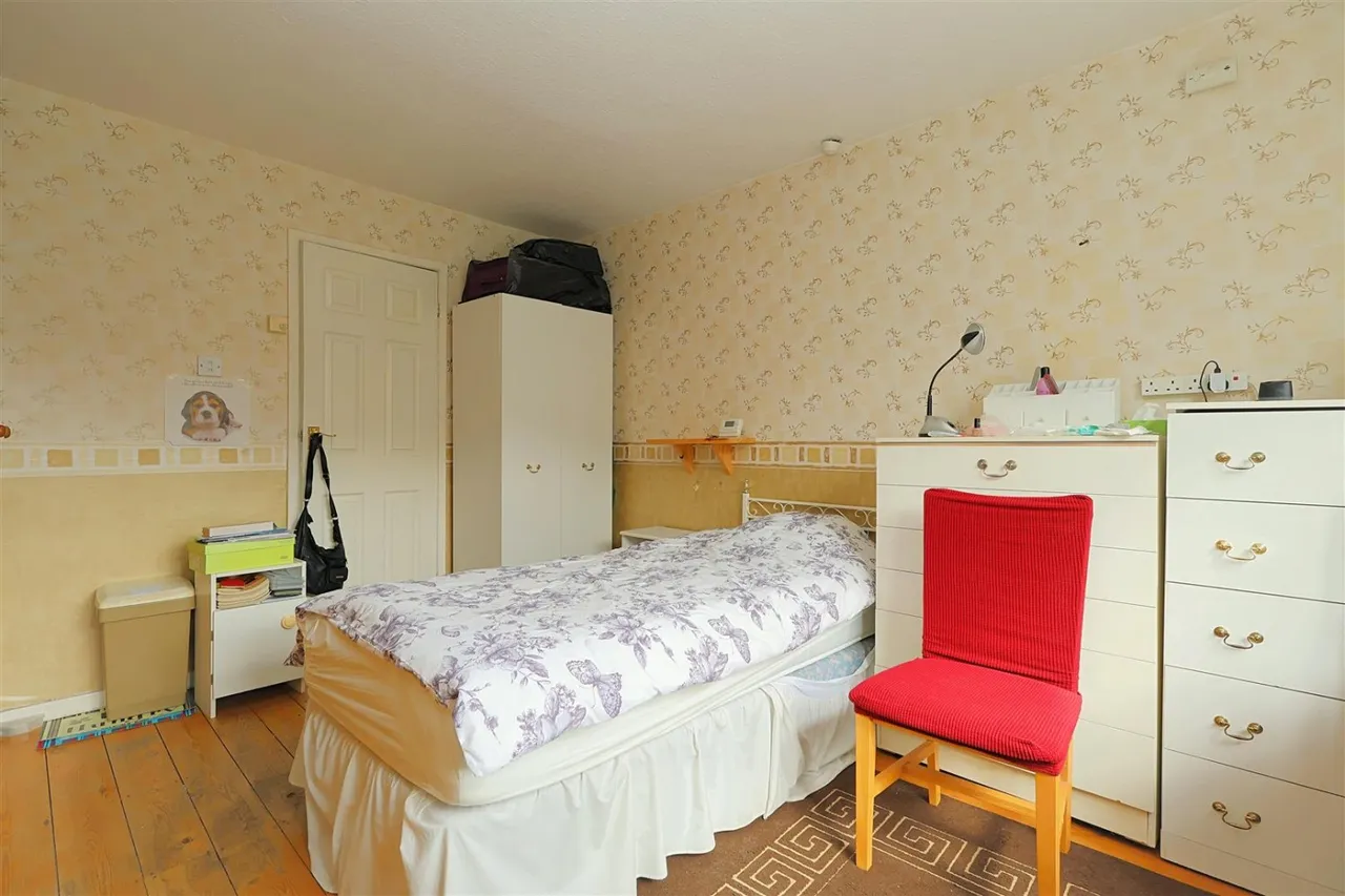 Westdale Grove, Pudsey, photo 9