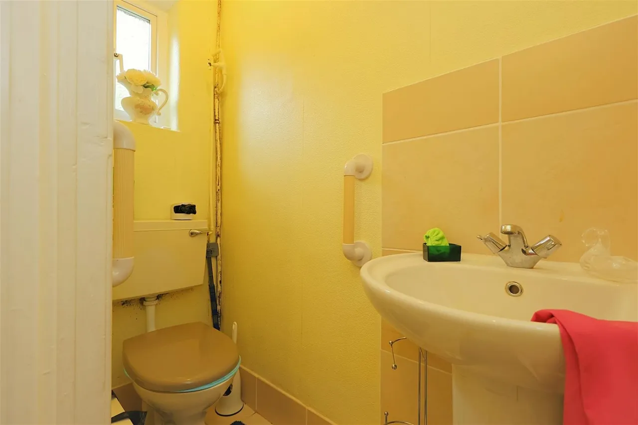 Westdale Grove, Pudsey, photo 10