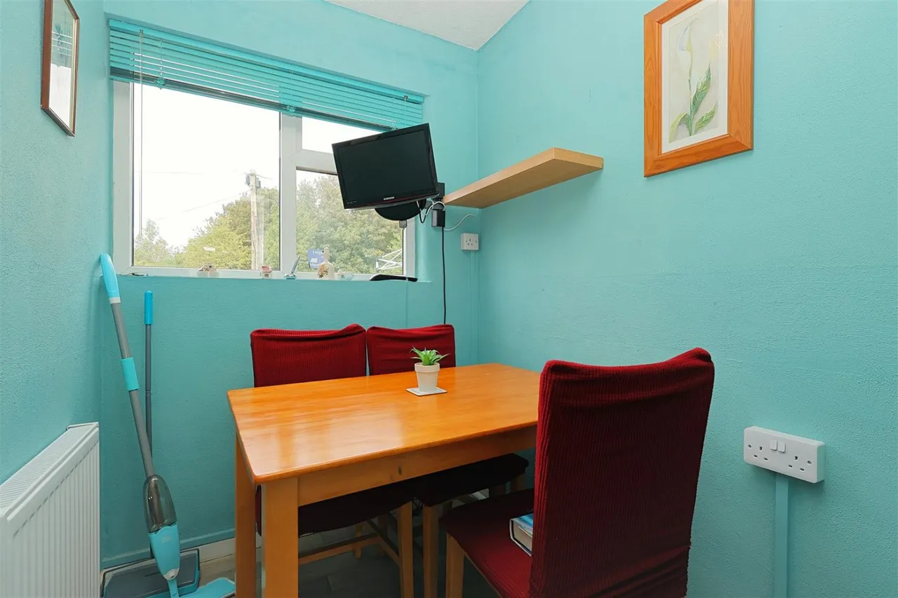 Westdale Grove, Pudsey, photo 4