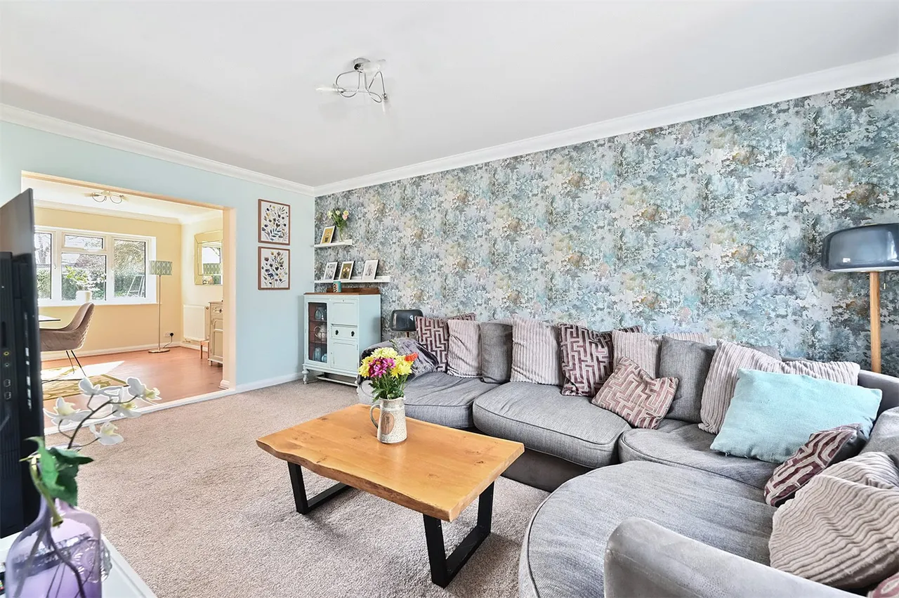St. Peters Mead, Ash, Guildford, Surrey, GU12 6HA, photo 4