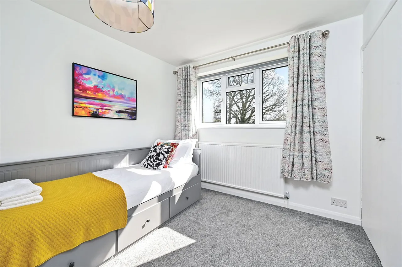 St. Peters Mead, Ash, Guildford, Surrey, GU12 6HA, photo 19
