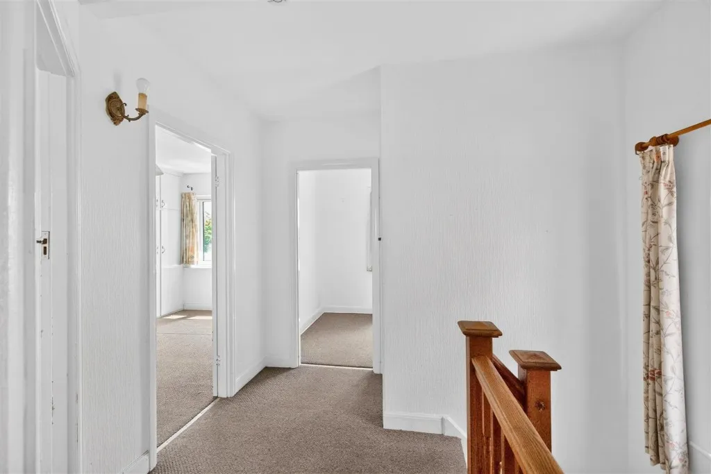 Northampton Road, Wellingborough, photo 11