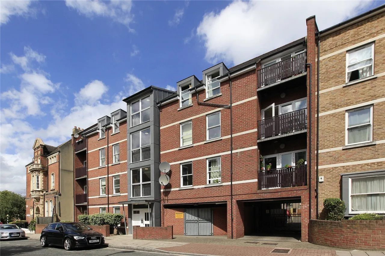 Ferndale Road, Clapham, SW4, photo 3